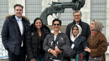 Leading Like a Coach